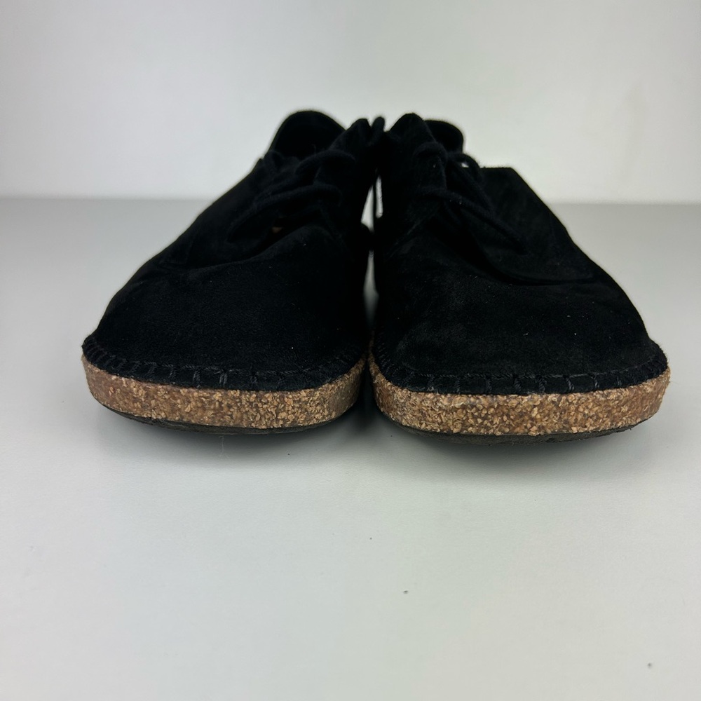 BIRKENSTOCK BLACK WOMENS GARY SUEDE LACE UP SIZE 36
5-5.5  US - Picture 3 of 10